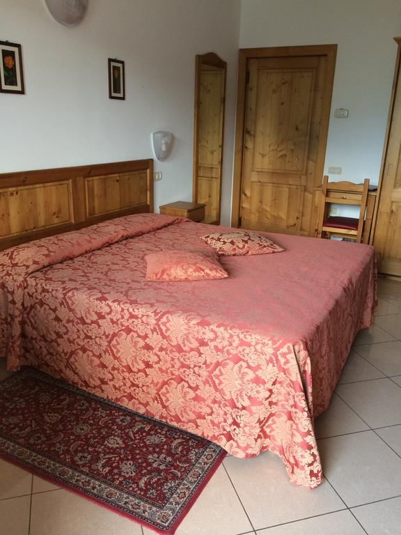 Albergo Rusall Tremezzo Phòng bức ảnh